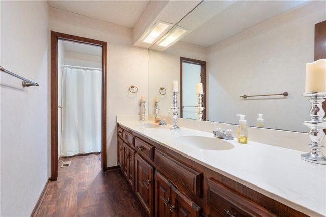 404 Timber Ridge Road, Edmond, OK 73034