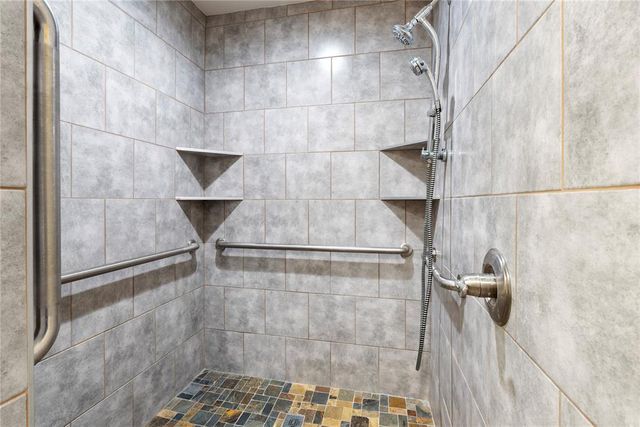 404 Timber Ridge Road, Edmond, OK 73034