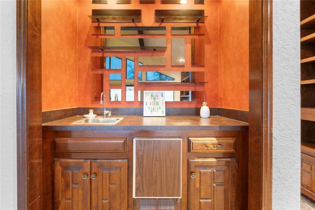 404 Timber Ridge Road, Edmond, OK 73034