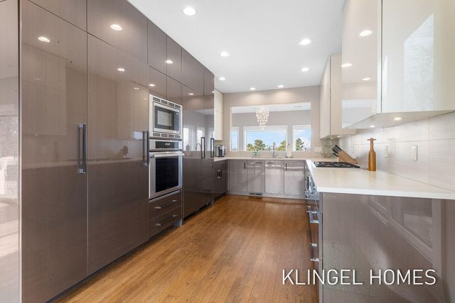 140 Prospect Street, Grand Haven City, MI 49417