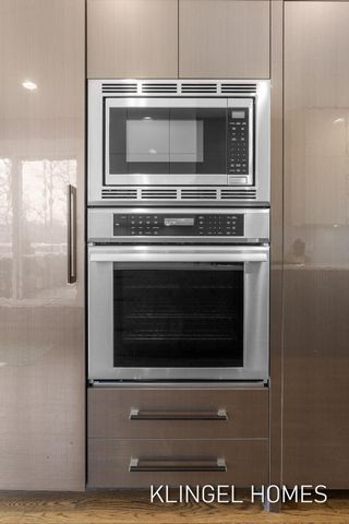 140 Prospect Street, Grand Haven City, MI 49417