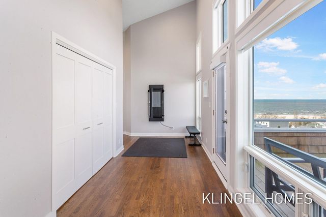 140 Prospect Street, Grand Haven City, MI 49417