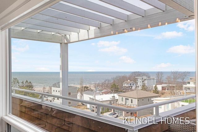 140 Prospect Street, Grand Haven City, MI 49417