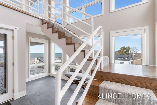 140 Prospect Street, Grand Haven City, MI 49417