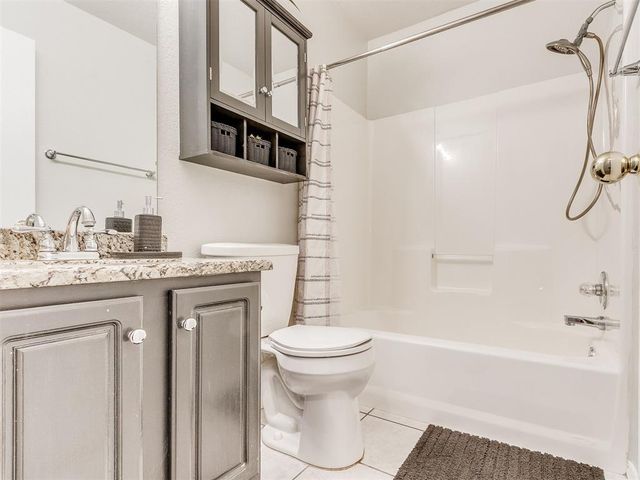 417 English Elm Lane, Norman, OK 73069