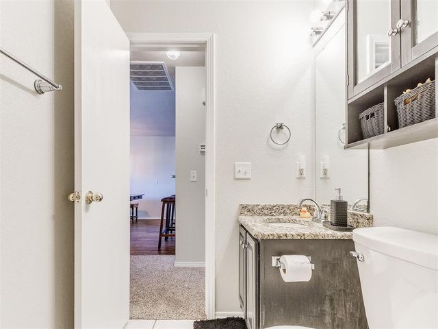 417 English Elm Lane, Norman, OK 73069