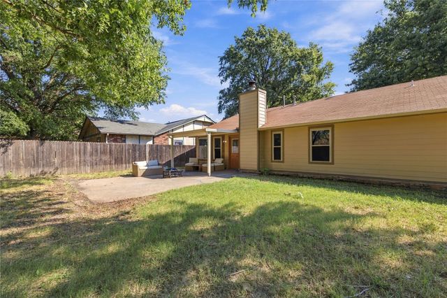 1800 N Butternut Avenue, Broken Arrow, OK 74012