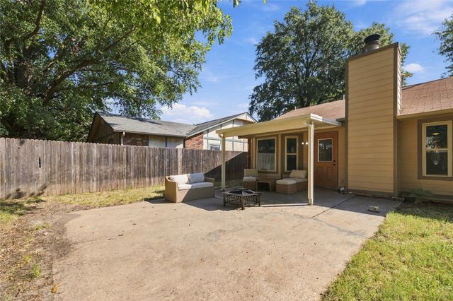 1800 N Butternut Avenue, Broken Arrow, OK 74012