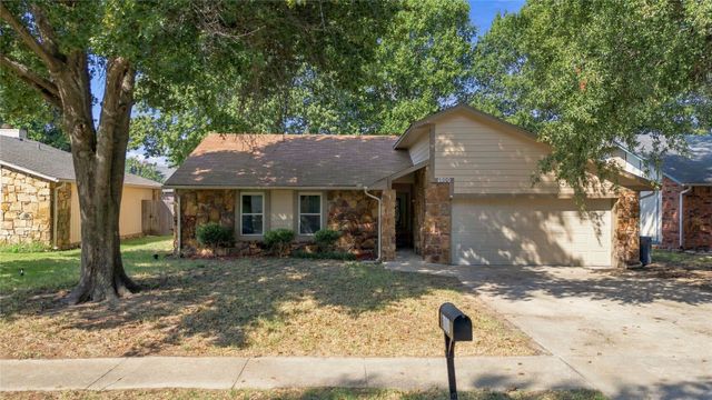 1800 N Butternut Avenue, Broken Arrow, OK 74012