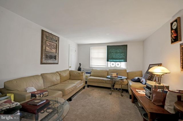 311 MONTGOMERY AVE, Jenkintown, PA 19046