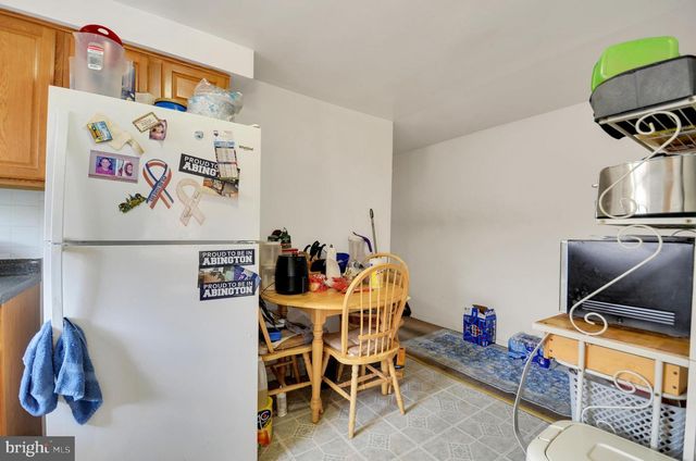 311 MONTGOMERY AVE, Jenkintown, PA 19046