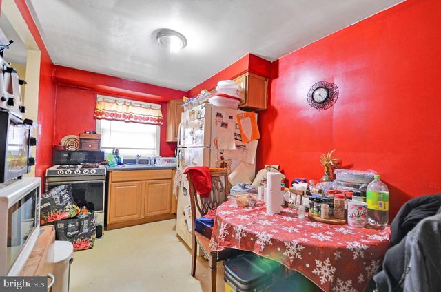 311 MONTGOMERY AVE, Jenkintown, PA 19046