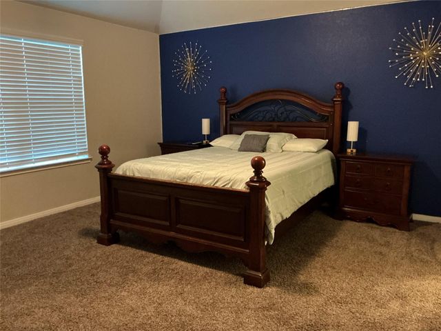 4030 Emperor Valley Lane, Baytown, TX 77521