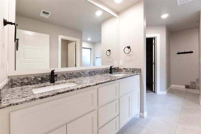 11817 Edi Avenue, Yukon, OK 73099