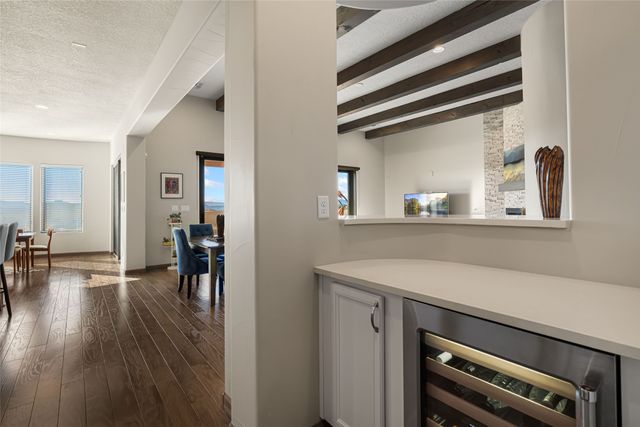 65 Paseo Las Terrazas, Santa Fe, NM 87506