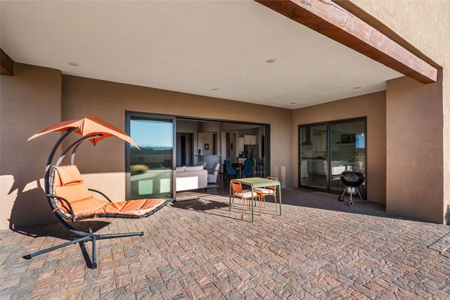 65 Paseo Las Terrazas, Santa Fe, NM 87506