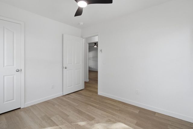 5481 13th Ave, Sacramento, CA 95820