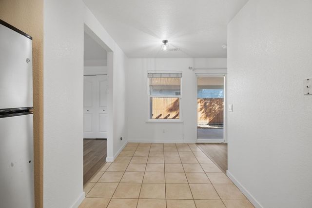 5481 13th Ave, Sacramento, CA 95820