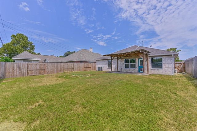 911 Ruth Circle, Texas City, TX 77591