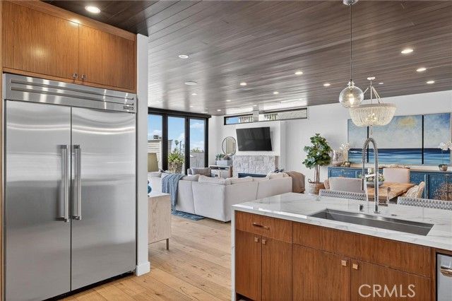 1501 Palm Drive, Hermosa Beach, CA 90254