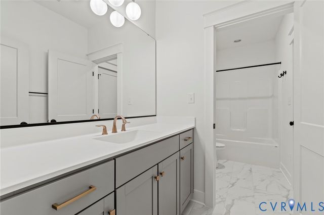 17307 Jojo Ln, Moseley, VA 23120