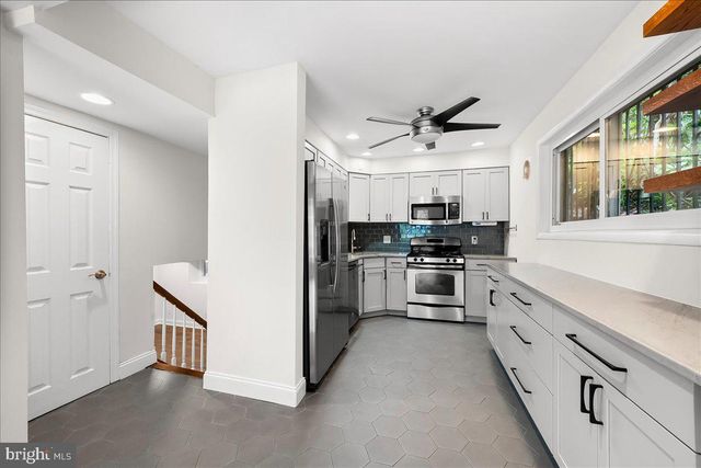326 GLEN RIDGE RD, Havertown, PA 19083