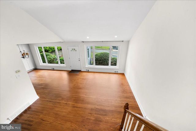 326 GLEN RIDGE RD, Havertown, PA 19083