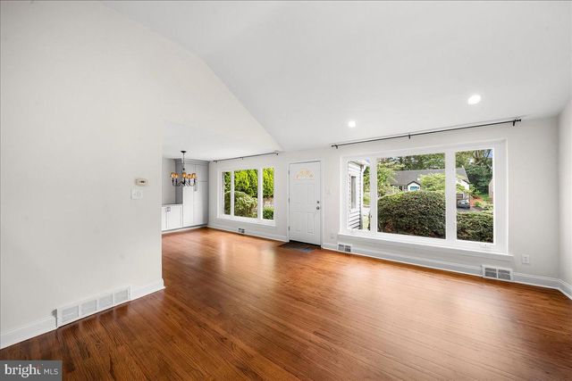 326 GLEN RIDGE RD, Havertown, PA 19083