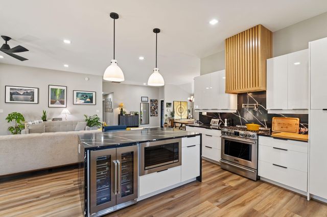 10134 Knoboak Drive, Houston, TX 77080