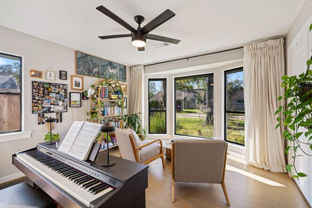 10134 Knoboak Drive, Houston, TX 77080