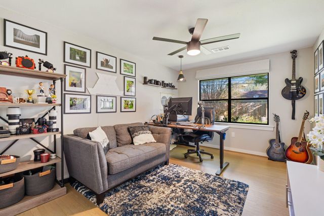 10134 Knoboak Drive, Houston, TX 77080