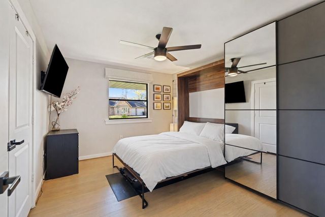 10134 Knoboak Drive, Houston, TX 77080