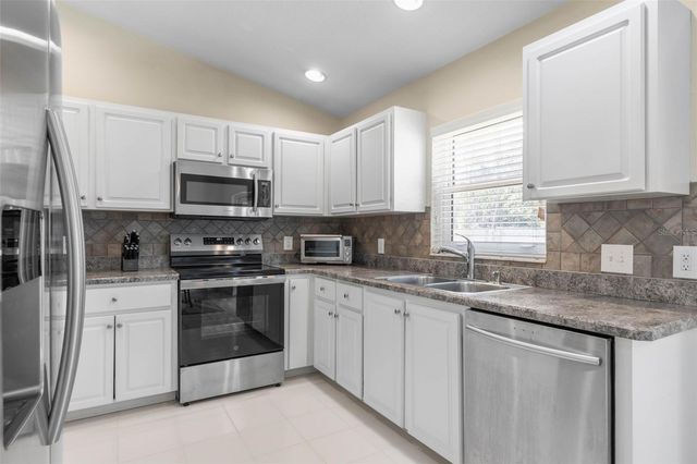 35 WOODBURY DRIVE, Palm Coast, FL 32164