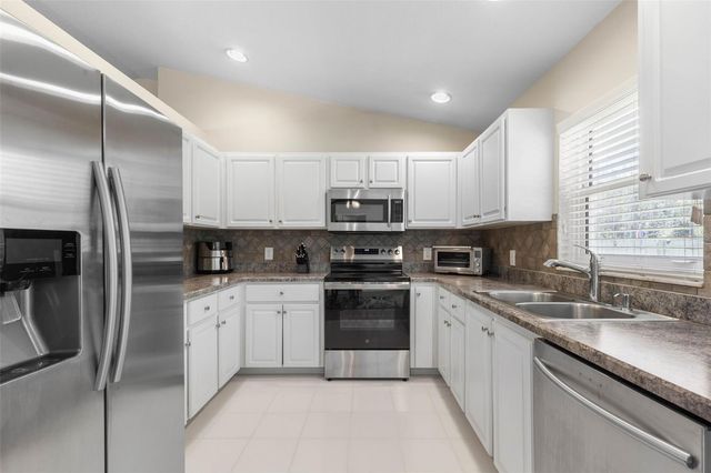 35 WOODBURY DRIVE, Palm Coast, FL 32164