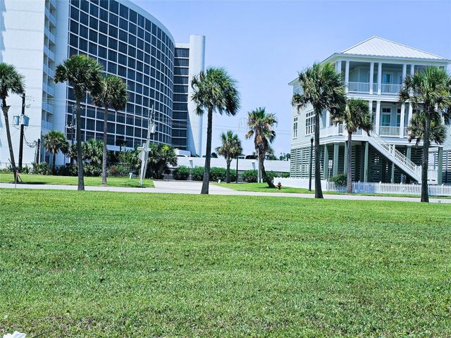 722 & 726 Ramsar Road, Galveston, TX 77550