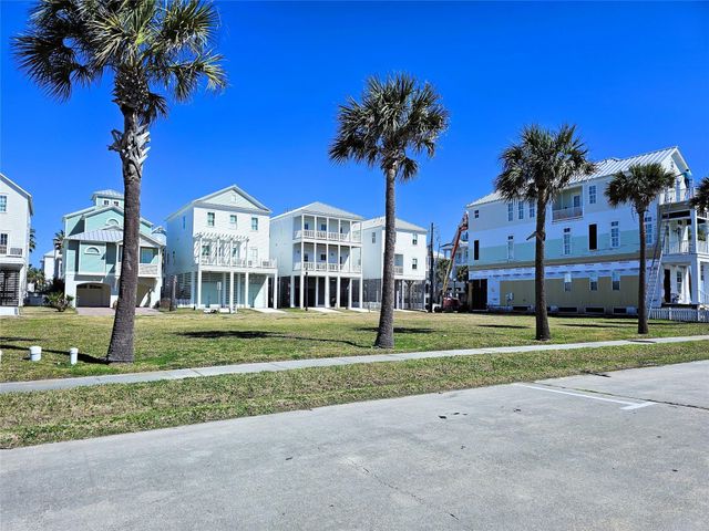722 & 726 Ramsar Road, Galveston, TX 77550