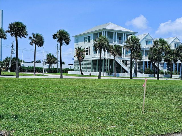 722 & 726 Ramsar Road, Galveston, TX 77550