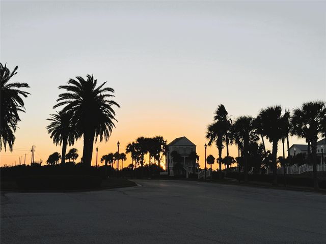 722 & 726 Ramsar Road, Galveston, TX 77550