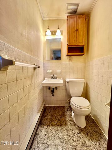 237 Southeast Grandview Drive, Wise, VA 24293