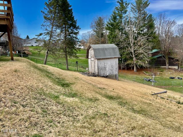 237 Southeast Grandview Drive, Wise, VA 24293