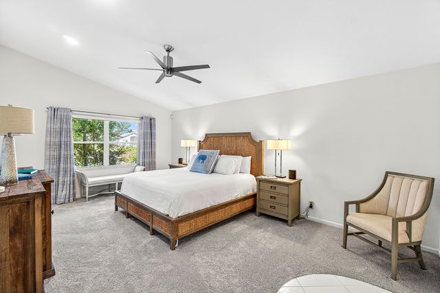 6594 Sun River Road, Boynton Beach, FL 33437