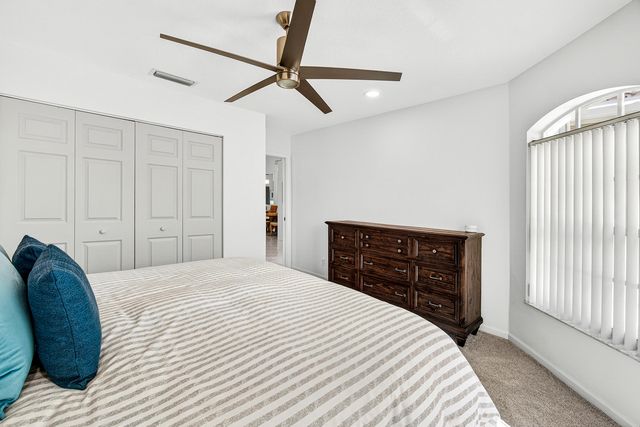 6594 Sun River Road, Boynton Beach, FL 33437