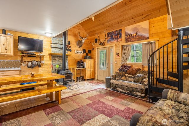 1850 Timber Mountain Loop, Cle Elum, WA 98922