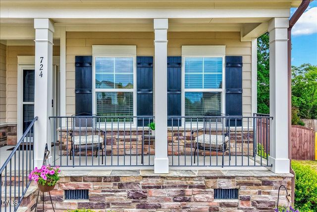 724 Granite Peak Drive, Rolesville, NC 27571