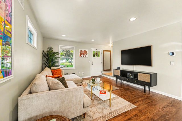 1732 Mortenson Boulevard, Berkley, MI 48072