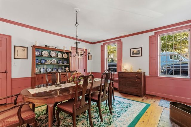 16 Common Street, Boston, MA 02129