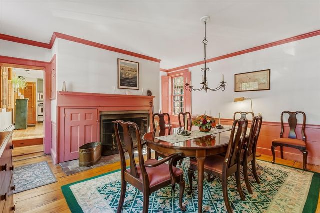 16 Common Street, Boston, MA 02129