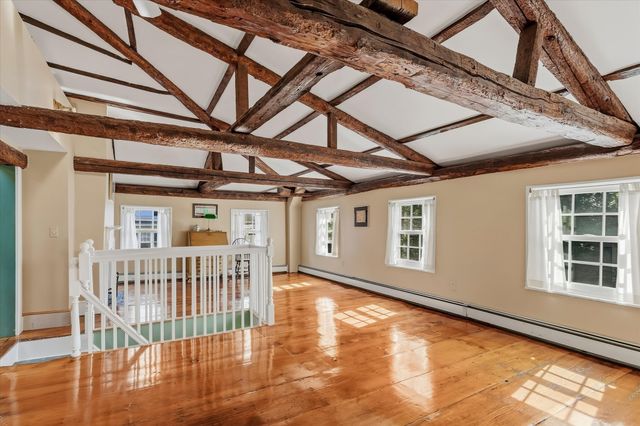 16 Common Street, Boston, MA 02129