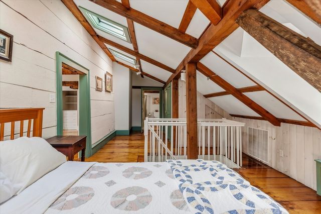 16 Common Street, Boston, MA 02129