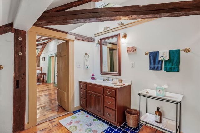 16 Common Street, Boston, MA 02129